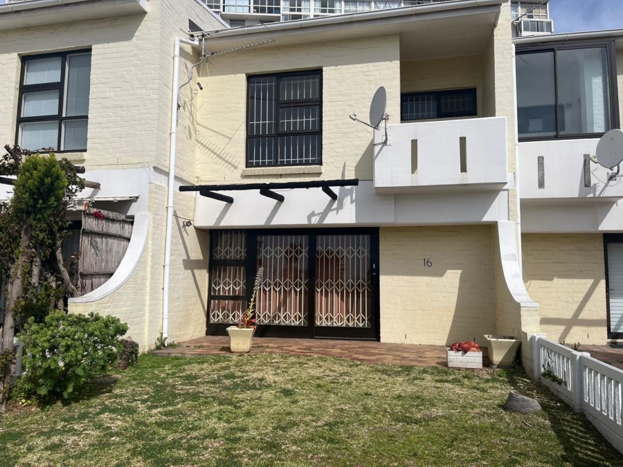 To Let 3 Bedroom Property for Rent in Humewood Eastern Cape